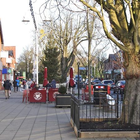 Formby Pinewood Studio住宿加早餐旅馆 外观 照片